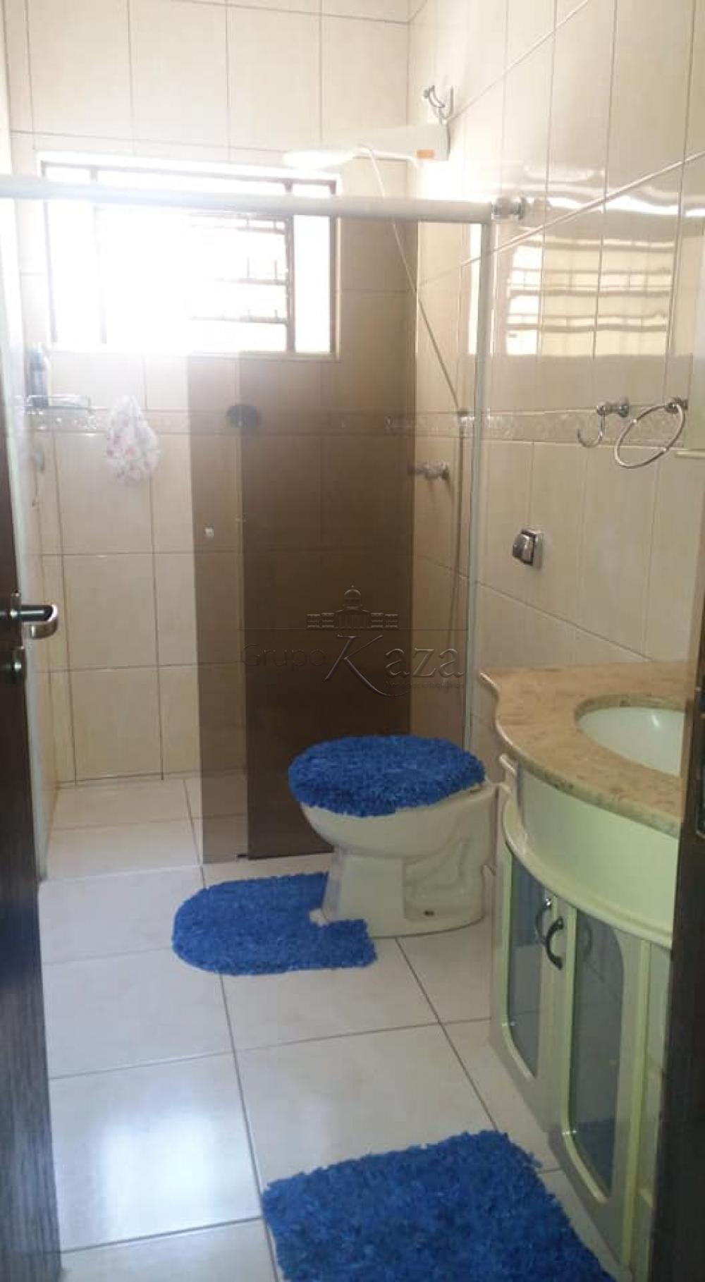 Foto 10 de Casa Térrea em Parque Santo Antônio, Jacareí - imagem 10