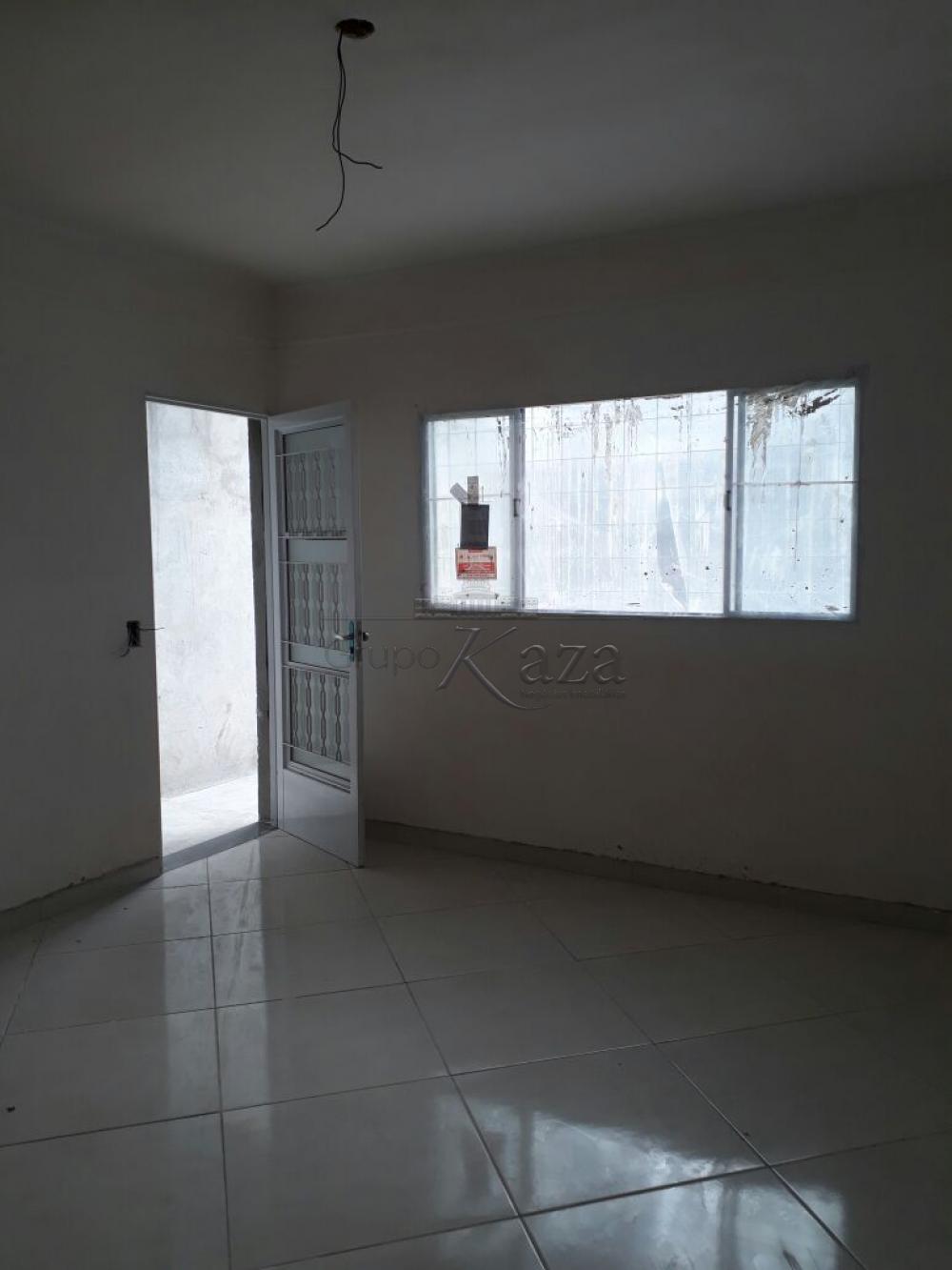Foto 1 de Casa Padrão em Parque Interlagos, São José dos Campos - imagem 1
