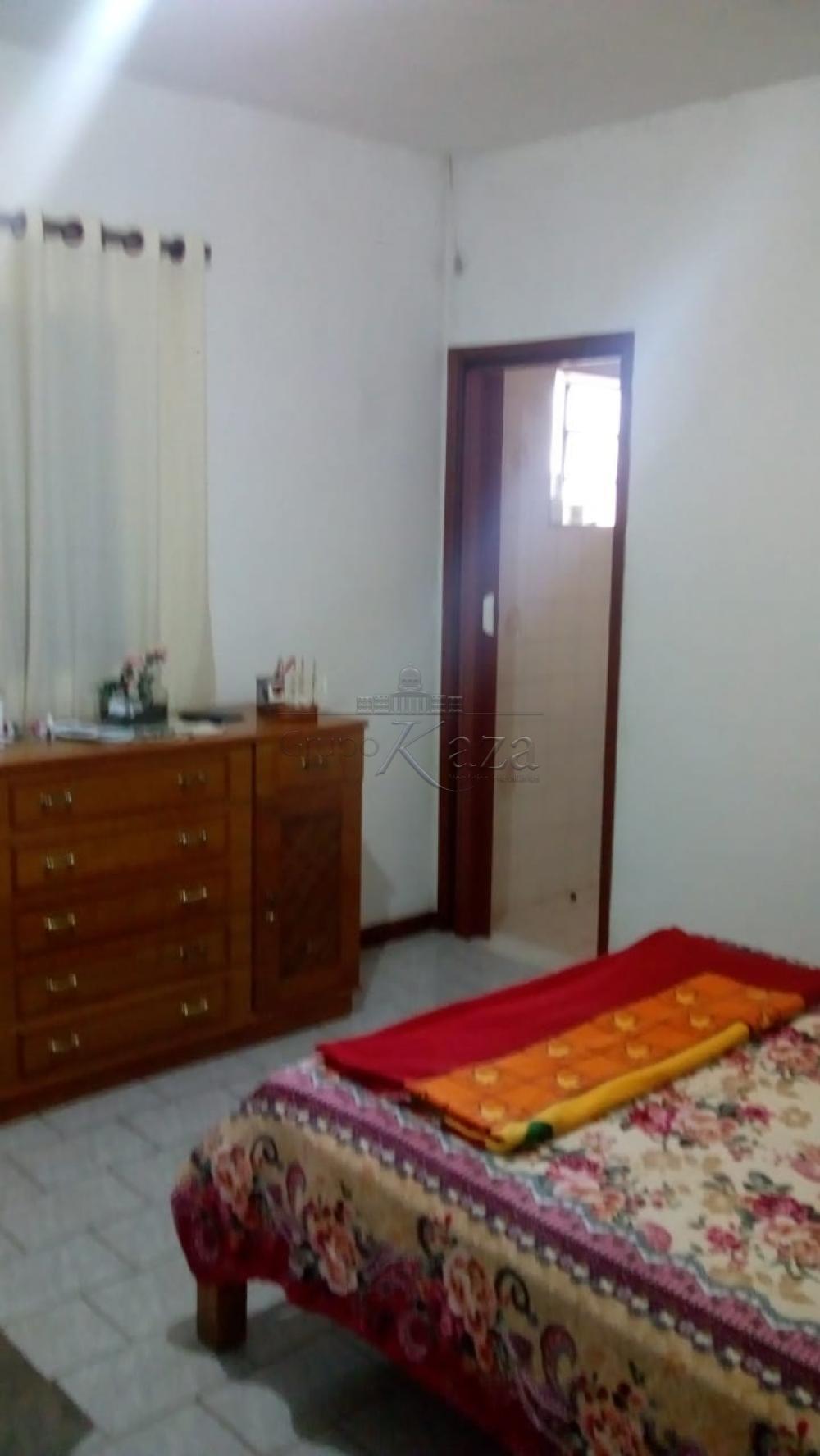 Foto 6 de Casa Padrão em Parque Novo Horizonte, São José dos Campos - imagem 6