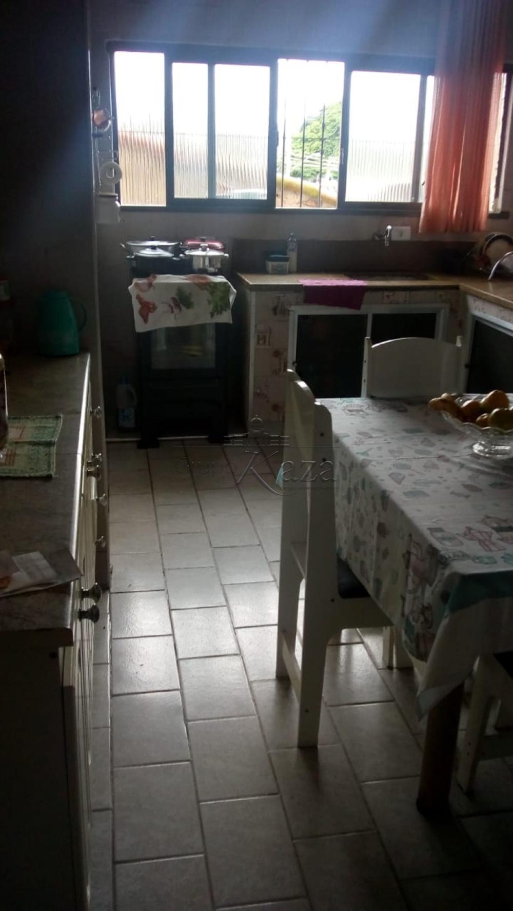 Foto 2 de Casa Padrão em Parque Novo Horizonte, São José dos Campos - imagem 2