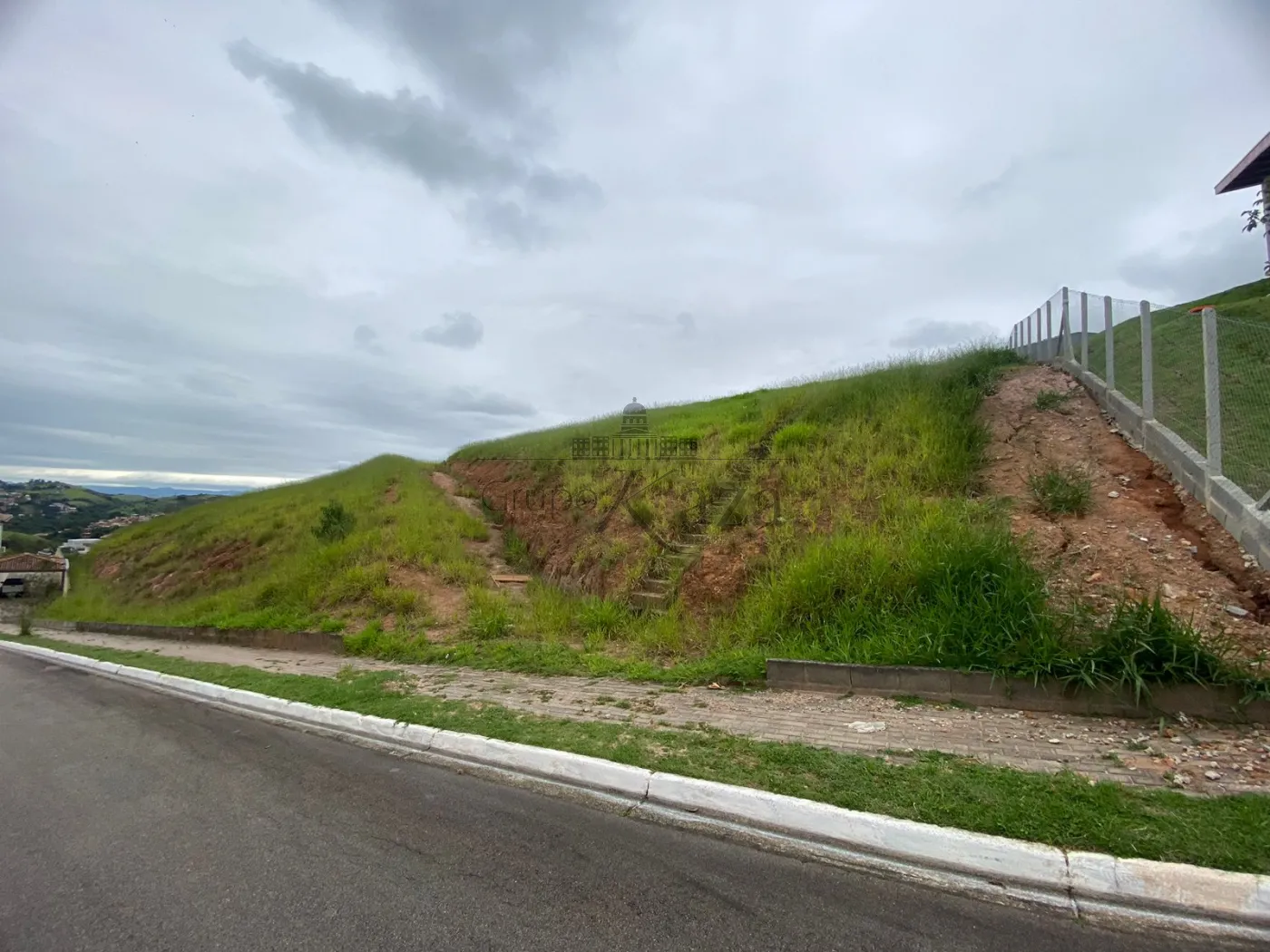 Foto 2 de Terreno Condomínio em Condomínio Residencial Mantiqueira, São José dos Campos - imagem 2