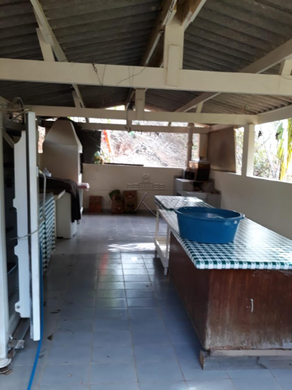 Foto 21 de Rural Chácara em Bairro dos Freitas, São José dos Campos - imagem 21