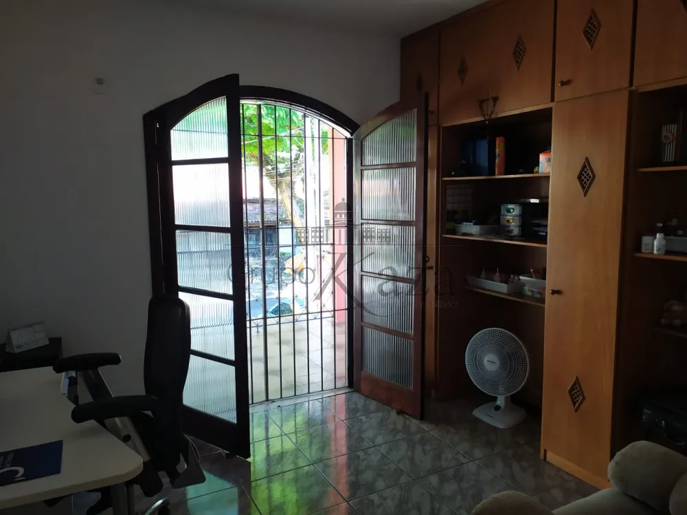 Foto 25 de Casa Sobrado em Parque Industrial, São José dos Campos - imagem 25