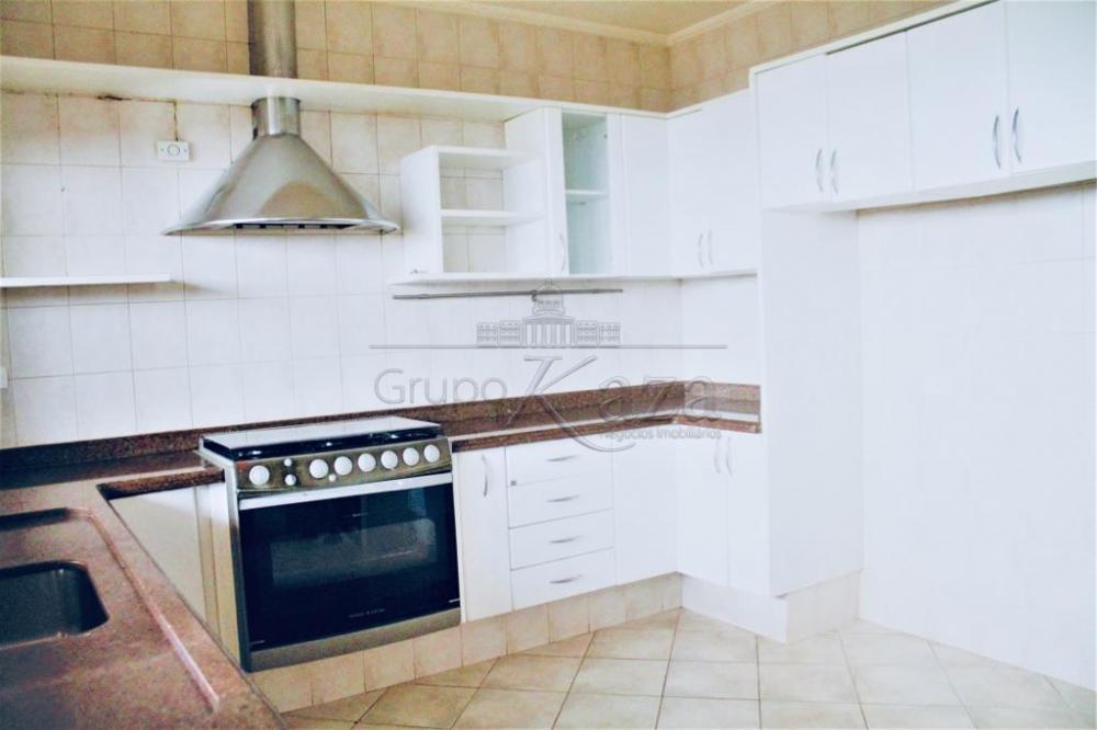 Foto 4 de Casa Sobrado em Jardim Estoril, São José dos Campos - imagem 4