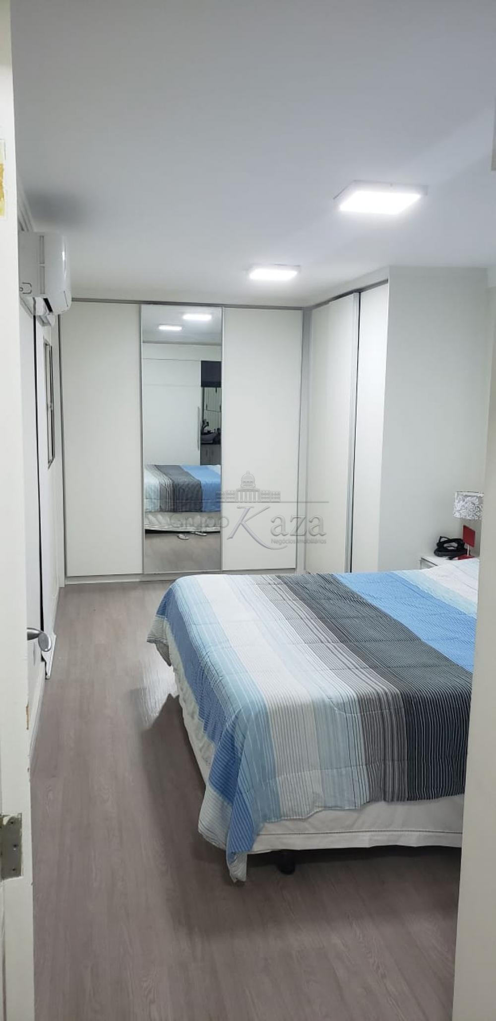 Foto 8 de Casa Padrão em Conjunto Residencial Trinta e Um de Março, São José dos Campos - imagem 8