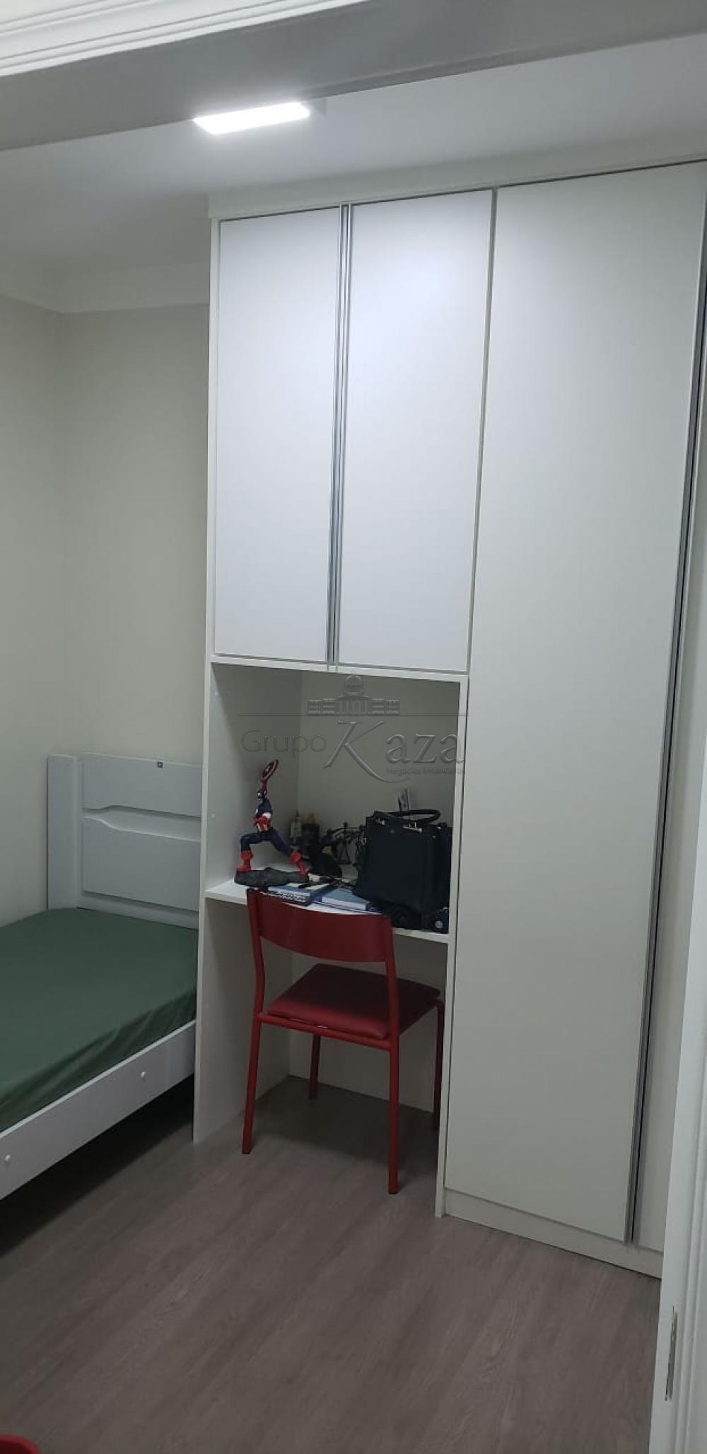 Foto 14 de Casa Padrão em Conjunto Residencial Trinta e Um de Março, São José dos Campos - imagem 14