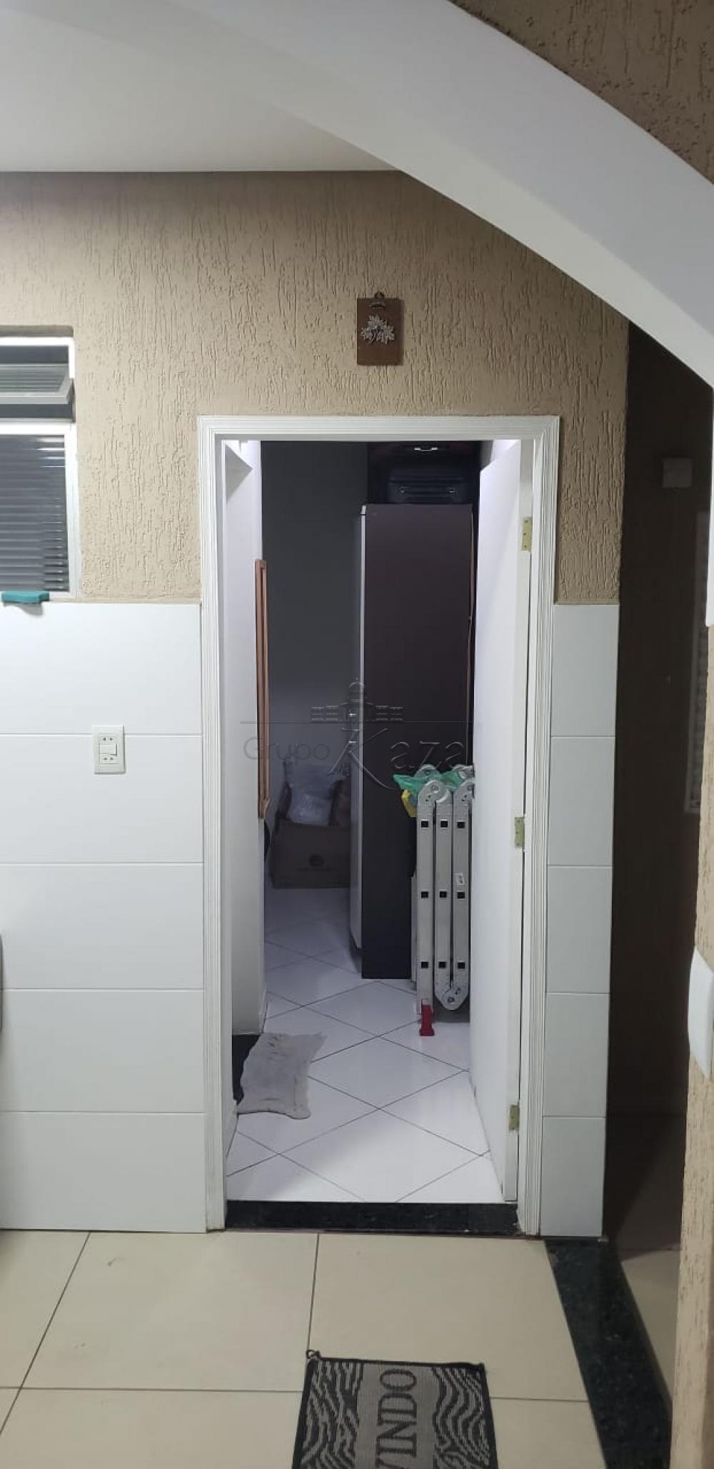 Foto 23 de Casa Padrão em Conjunto Residencial Trinta e Um de Março, São José dos Campos - imagem 23