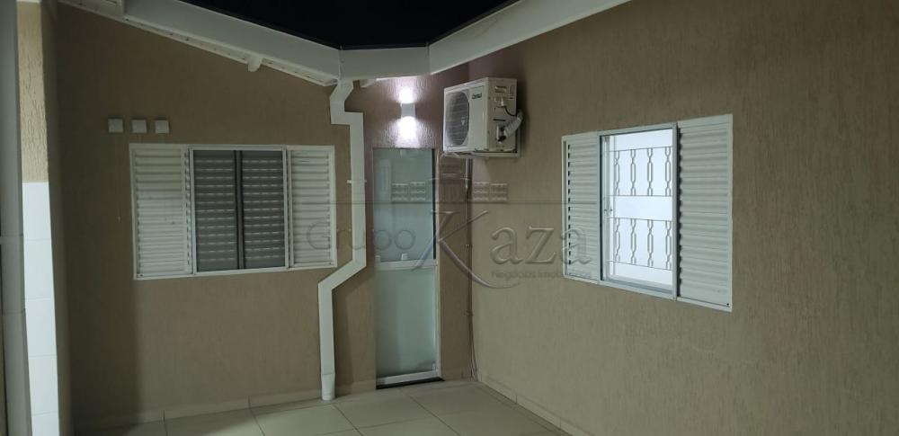 Foto 21 de Casa Padrão em Conjunto Residencial Trinta e Um de Março, São José dos Campos - imagem 21