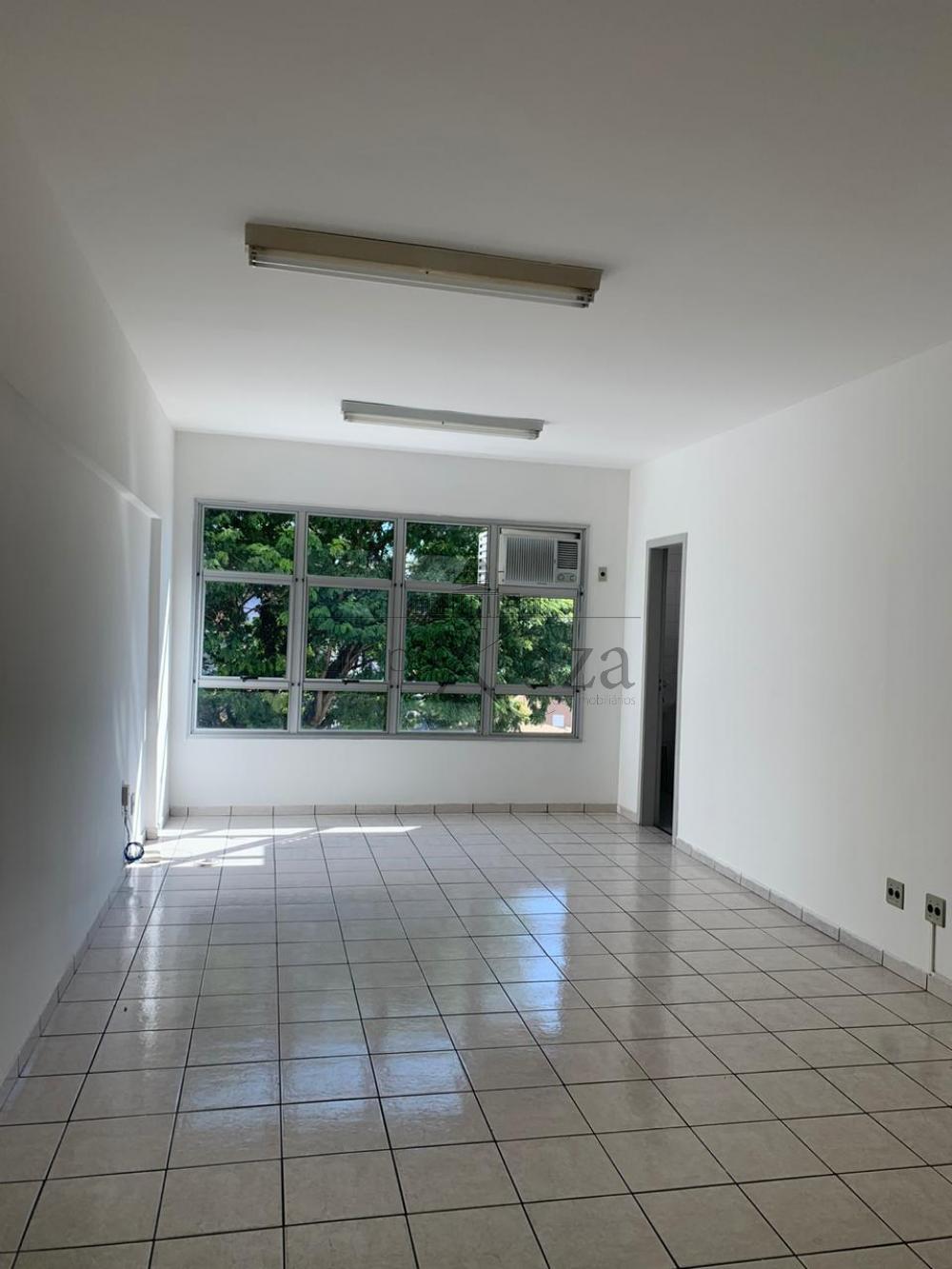 Foto 1 de Comercial Sala Condomínio em Vila Guaianazes, São José dos Campos - imagem 1