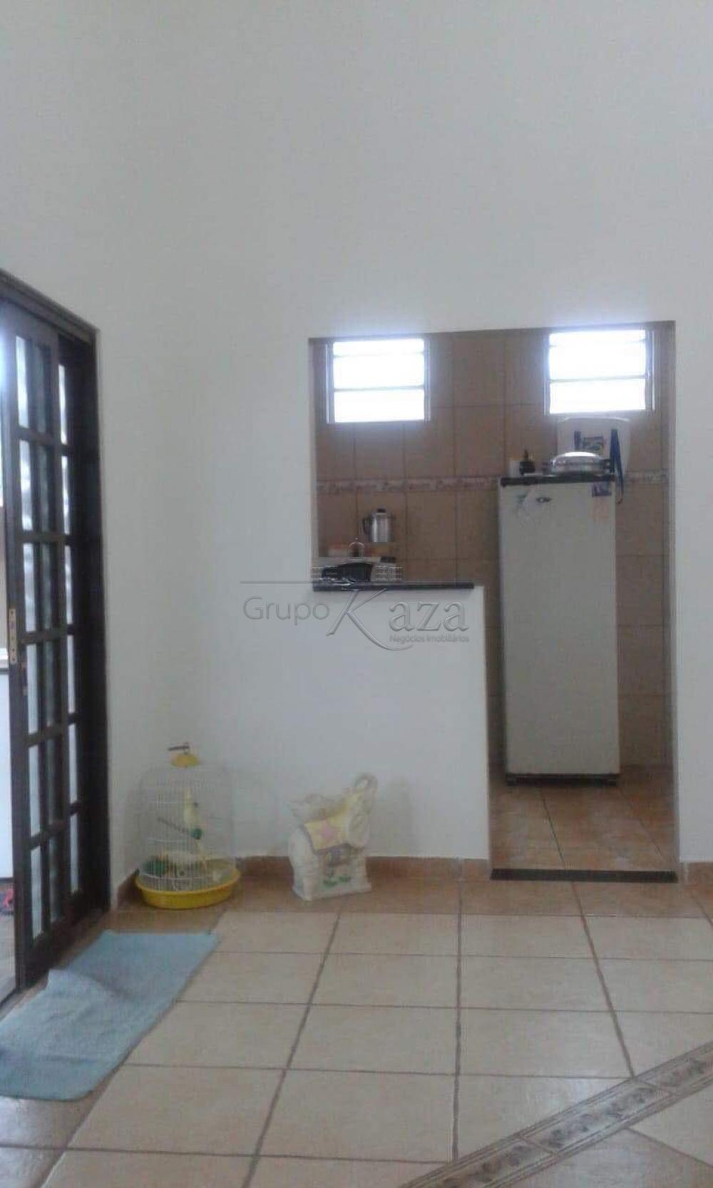 Foto 4 de Casa Sobrado em Jardim da Granja, São José dos Campos - imagem 4