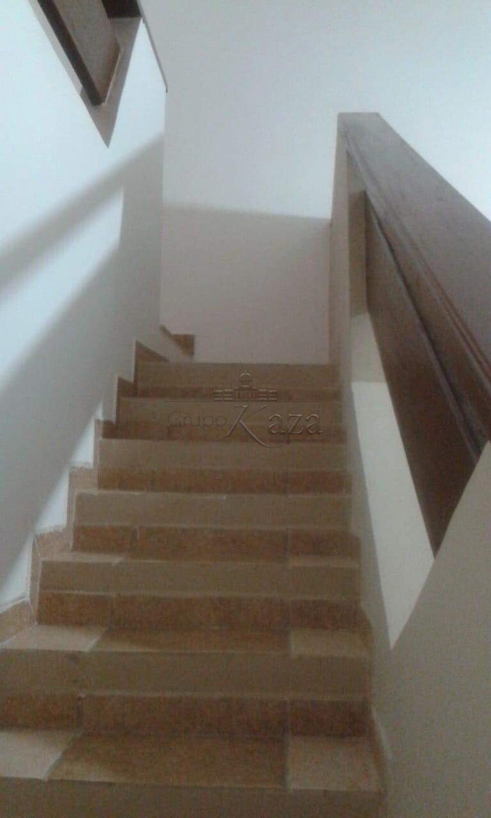 Foto 15 de Casa Sobrado em Jardim da Granja, São José dos Campos - imagem 15