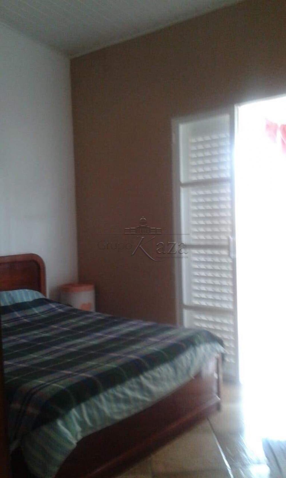 Foto 19 de Casa Sobrado em Jardim da Granja, São José dos Campos - imagem 19