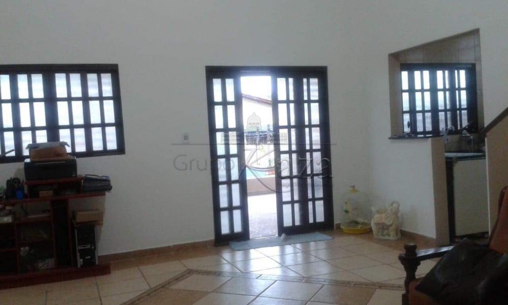 Foto 5 de Casa Sobrado em Jardim da Granja, São José dos Campos - imagem 5