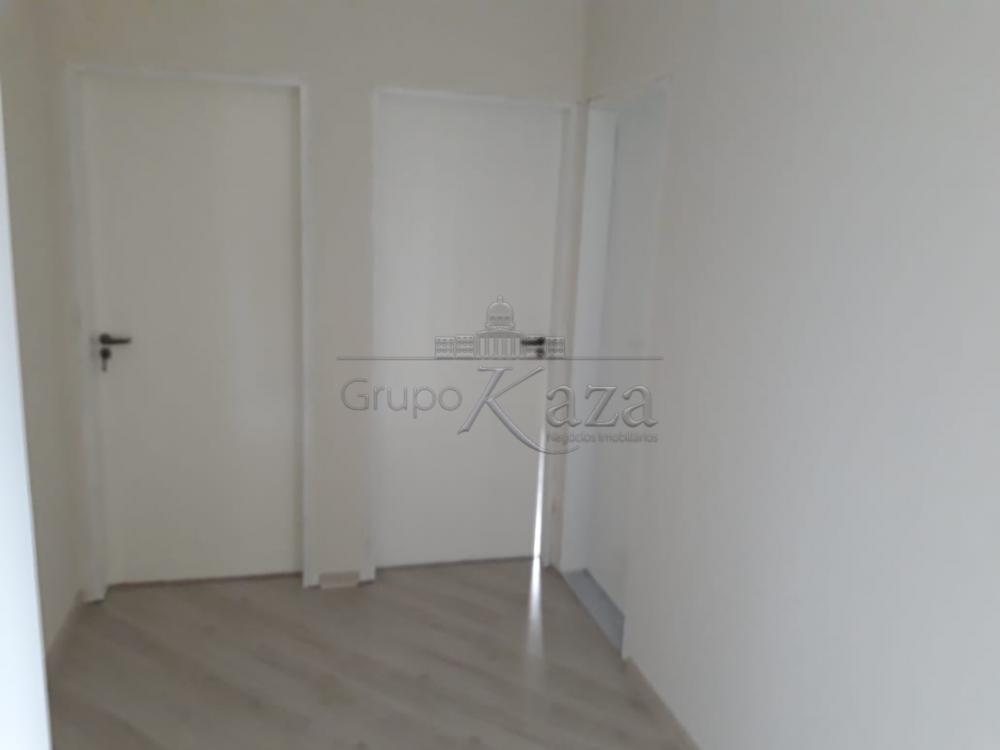 Foto 4 de Casa Padrão em Residencial Santa Paula, Jacareí - imagem 4
