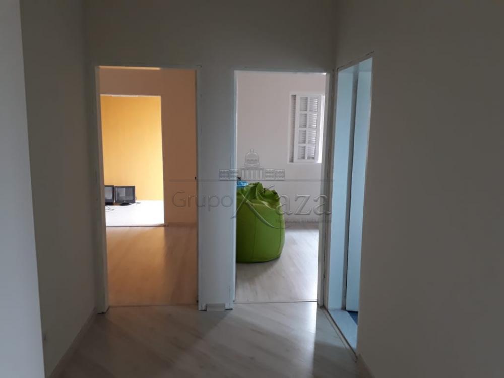 Foto 18 de Casa Padrão em Residencial Santa Paula, Jacareí - imagem 18