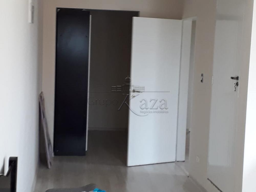 Foto 3 de Casa Padrão em Residencial Santa Paula, Jacareí - imagem 3