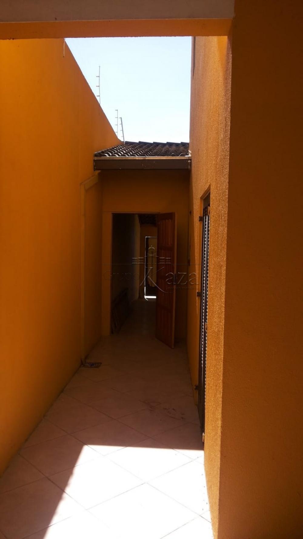 Foto 10 de Casa Padrão em Residencial Santa Paula, Jacareí - imagem 10