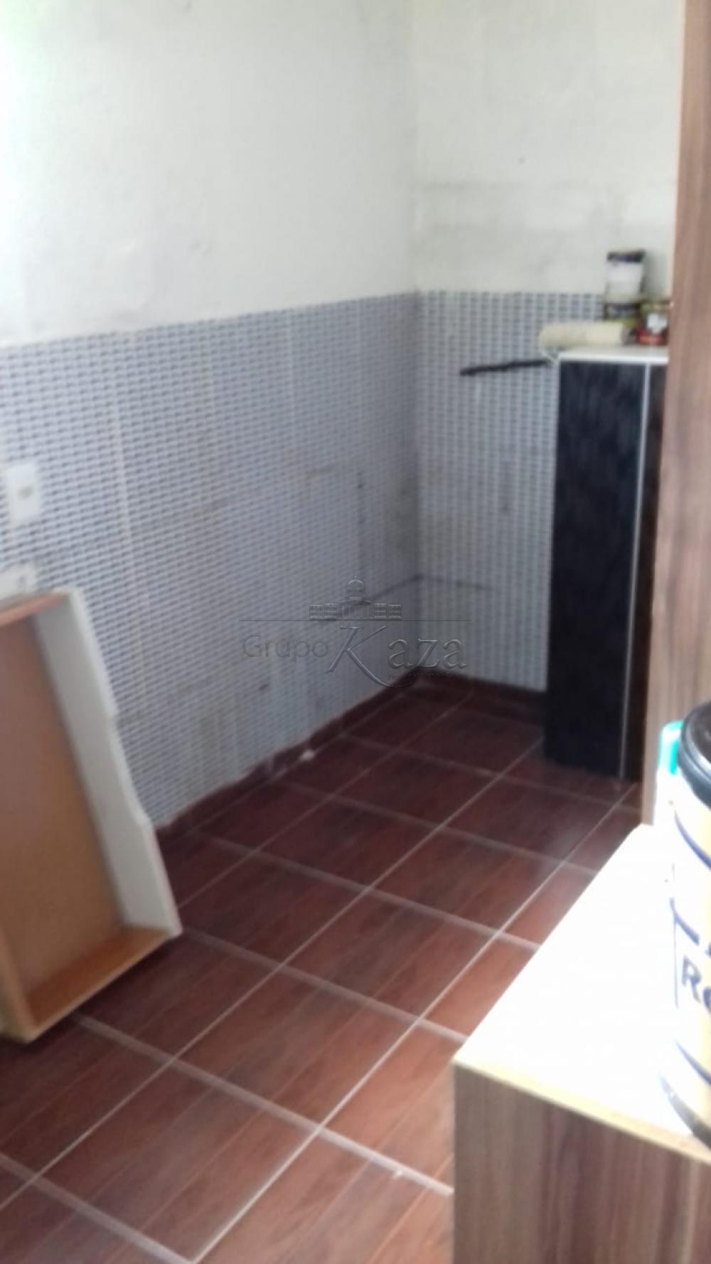 Foto 6 de Casa Padrão em Vila Iracema, São José dos Campos - imagem 6