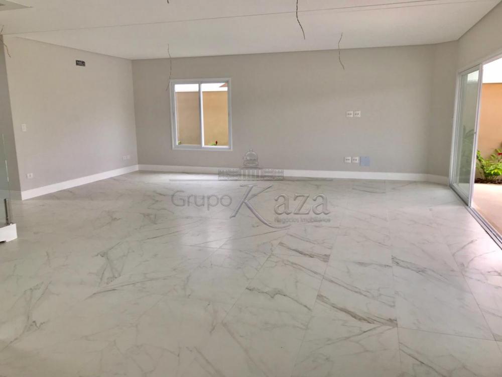 Foto 3 de Casa Condomínio em Jardim do Golfe, São José dos Campos - imagem 3