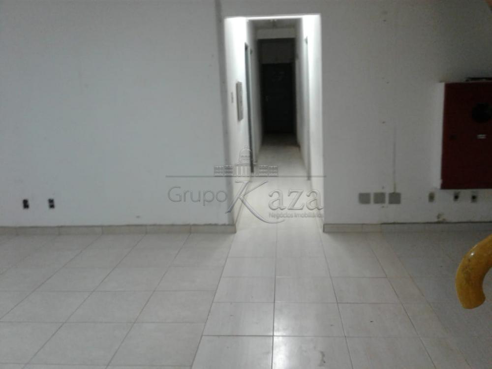Foto 1 de Comercial Prédio em Chácaras Reunidas, São José dos Campos - imagem 1
