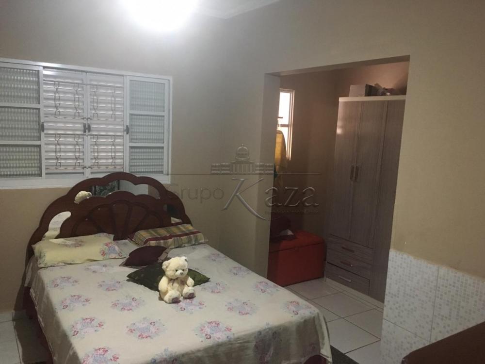 Foto 8 de Casa Padrão em Parque Novo Horizonte, São José dos Campos - imagem 8