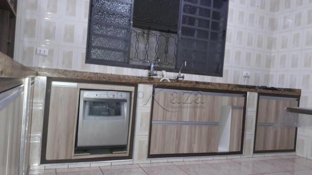 Foto 7 de Casa Sobrado em Jardim Altos de Santana, São José dos Campos - imagem 7