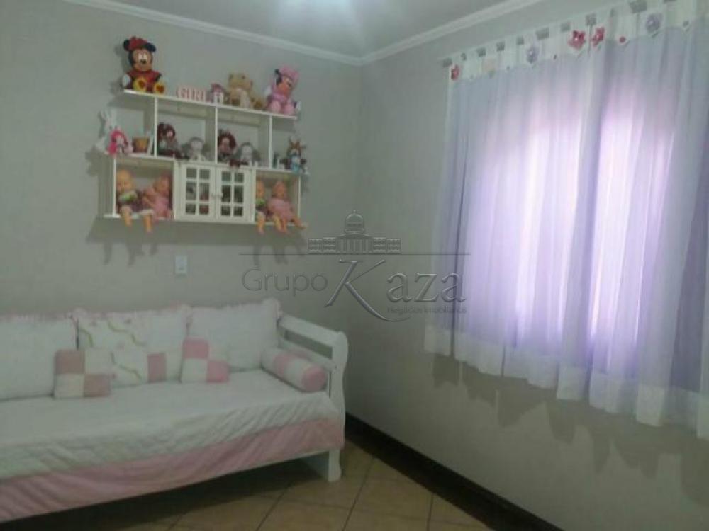 Foto 13 de Casa Sobrado em Jardim Altos de Santana, São José dos Campos - imagem 13