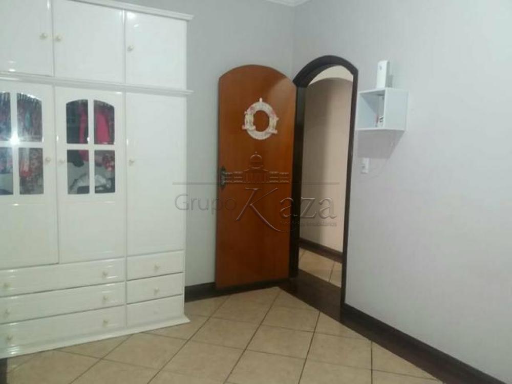 Foto 12 de Casa Sobrado em Jardim Altos de Santana, São José dos Campos - imagem 12