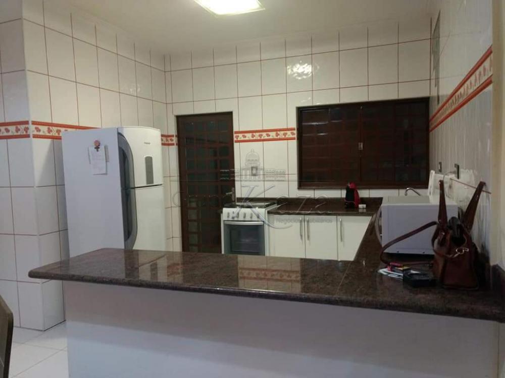 Foto 4 de Casa Sobrado em Vila Menino Jesus, Caçapava - imagem 4