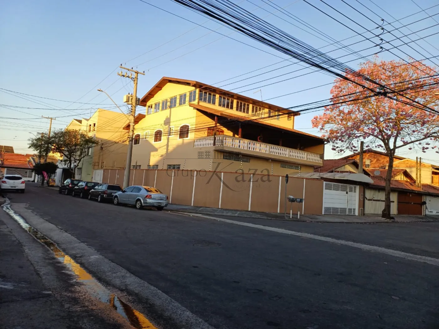Foto 1 de Casa Sobrado em Bosque dos Ipês, São José dos Campos - imagem 1 Foto 1 de Casa Sobrado em Bosque dos Ipês, São José dos Campos - imagem 1
