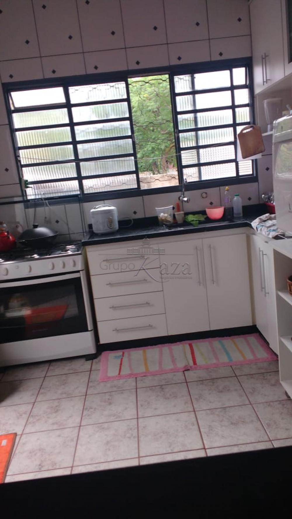 Foto 4 de Casa Padrão em Parque Interlagos, São José dos Campos - imagem 4