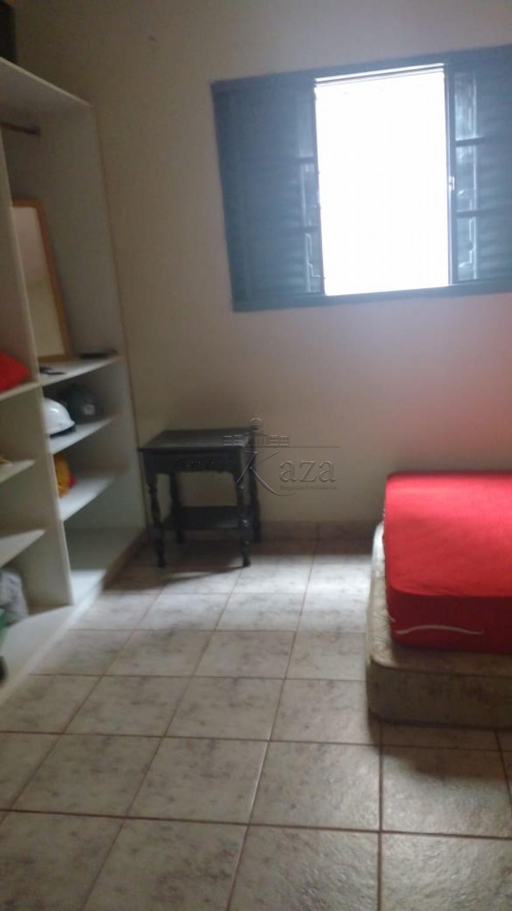 Foto 5 de Casa Padrão em Parque Interlagos, São José dos Campos - imagem 5