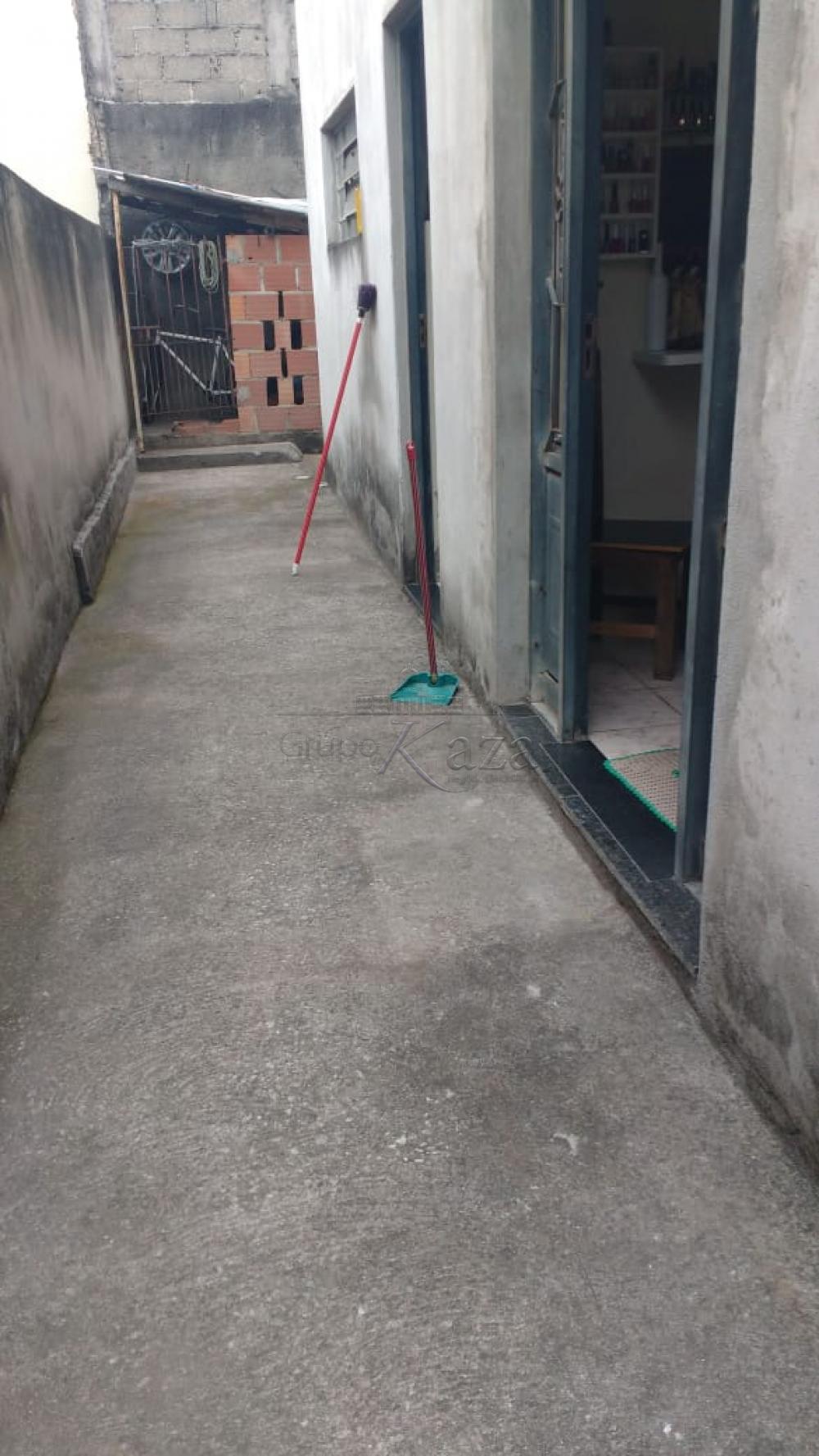 Foto 8 de Casa Padrão em Parque Interlagos, São José dos Campos - imagem 8