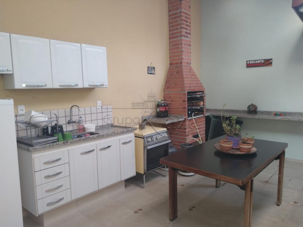 Foto 24 de Casa Padrão em Vila Betânia, São José dos Campos - imagem 24