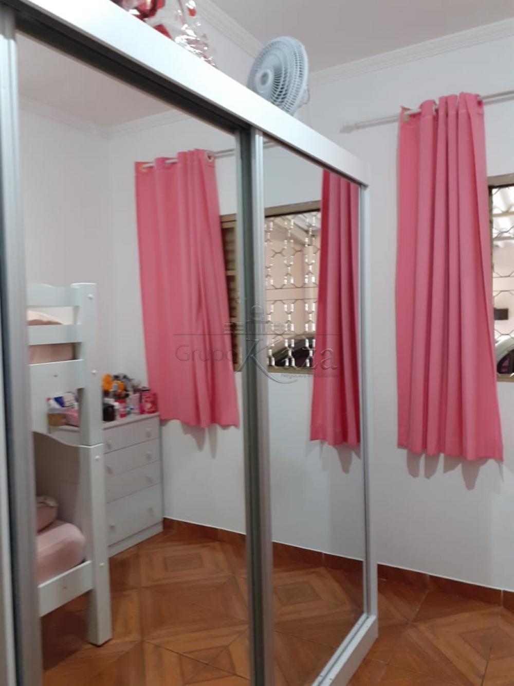 Foto 9 de Casa Padrão em Campo dos Alemães, São José dos Campos - imagem 9
