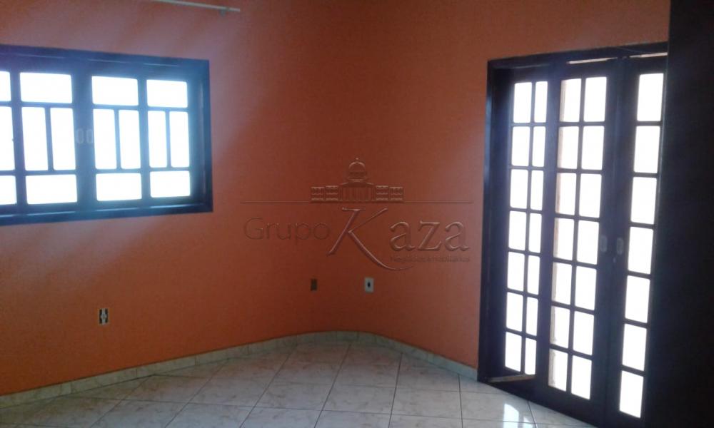 Foto 3 de Casa Sobrado em Residencial Santa Paula, Jacareí - imagem 3 Foto 3 de Casa Sobrado em Residencial Santa Paula, Jacareí - imagem 3