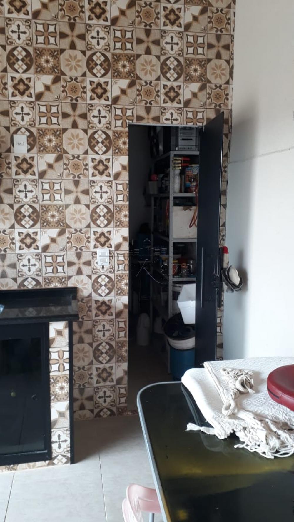 Foto 8 de Casa Padrão em Vila Tesouro, São José dos Campos - imagem 8
