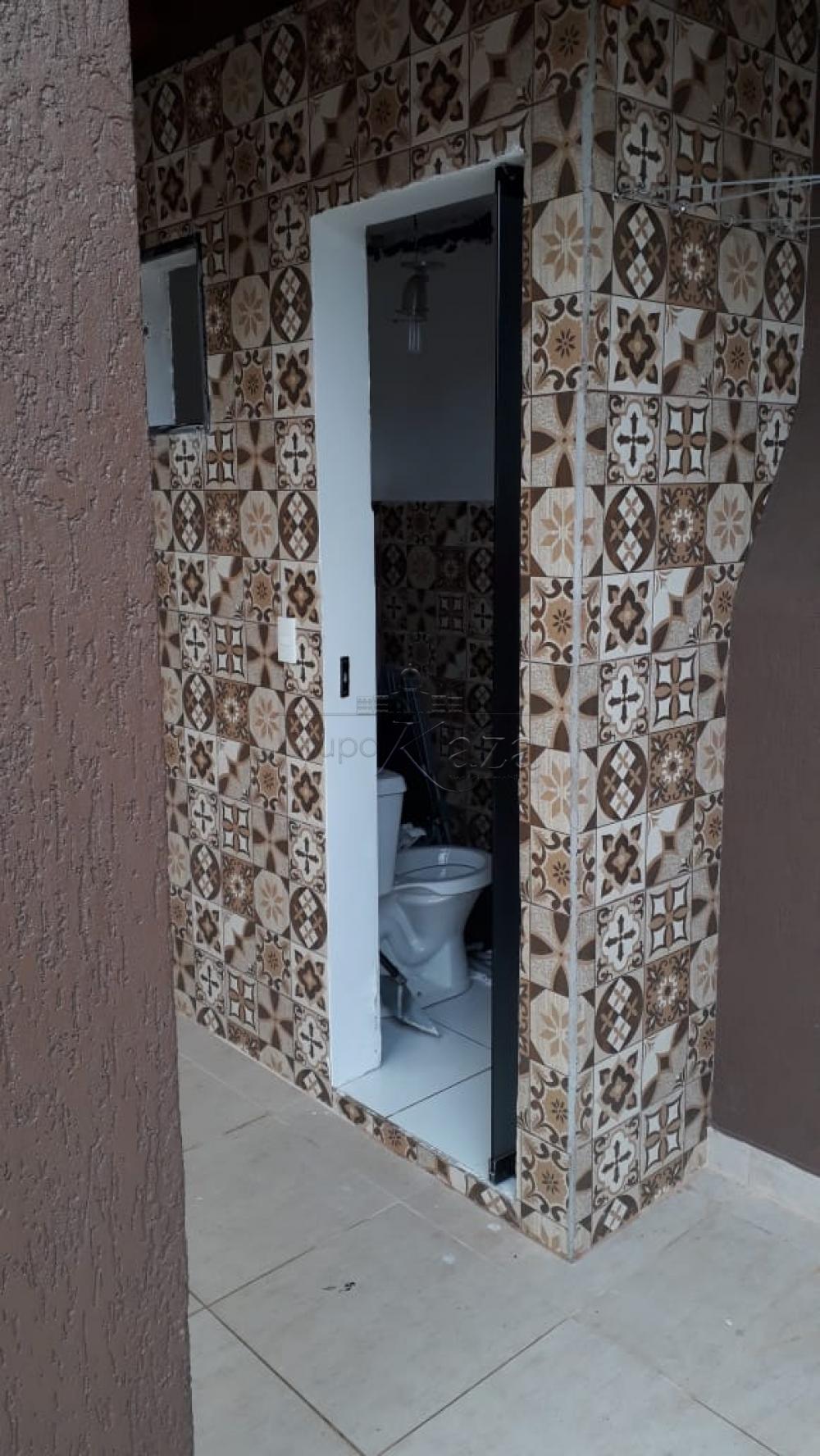 Foto 22 de Casa Padrão em Vila Tesouro, São José dos Campos - imagem 22