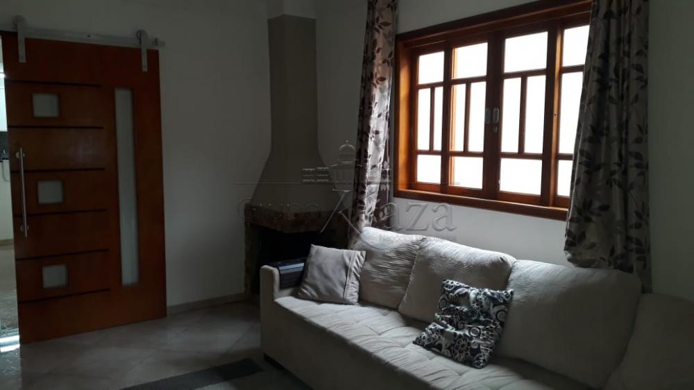Foto 4 de Casa Padrão em Vila Tesouro, São José dos Campos - imagem 4