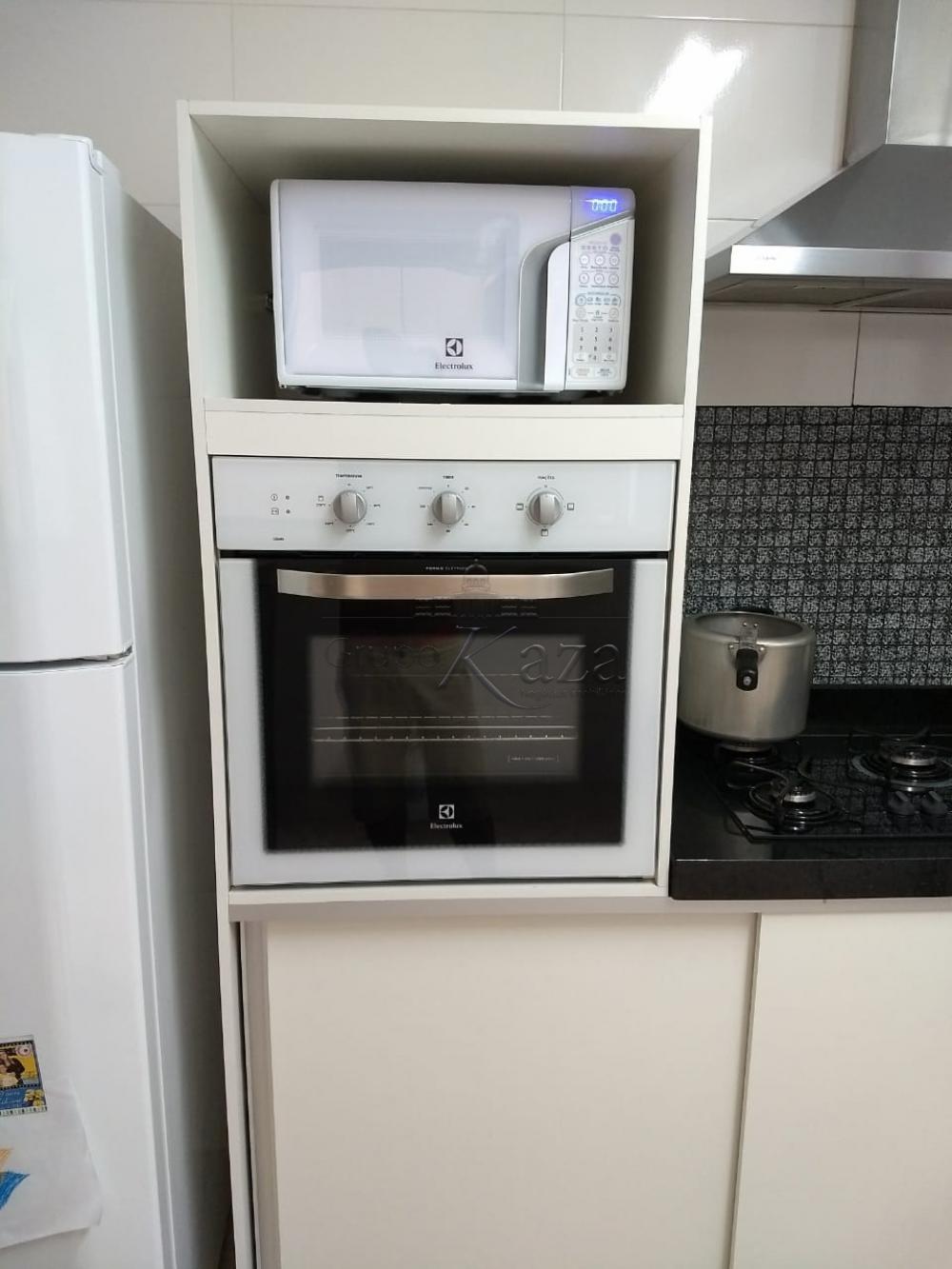 Foto 10 de Casa Padrão em Vila Tesouro, São José dos Campos - imagem 10