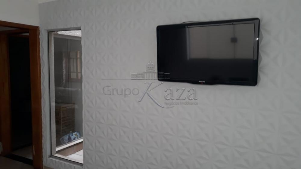 Foto 18 de Casa Padrão em Vila Tesouro, São José dos Campos - imagem 18