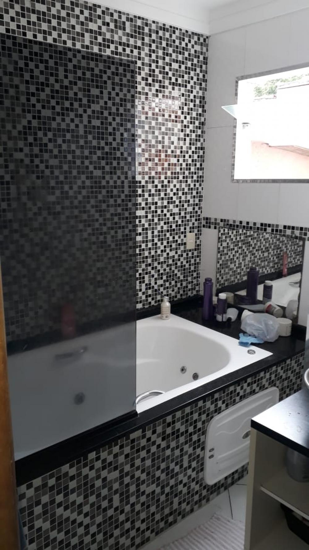 Foto 15 de Casa Padrão em Vila Tesouro, São José dos Campos - imagem 15