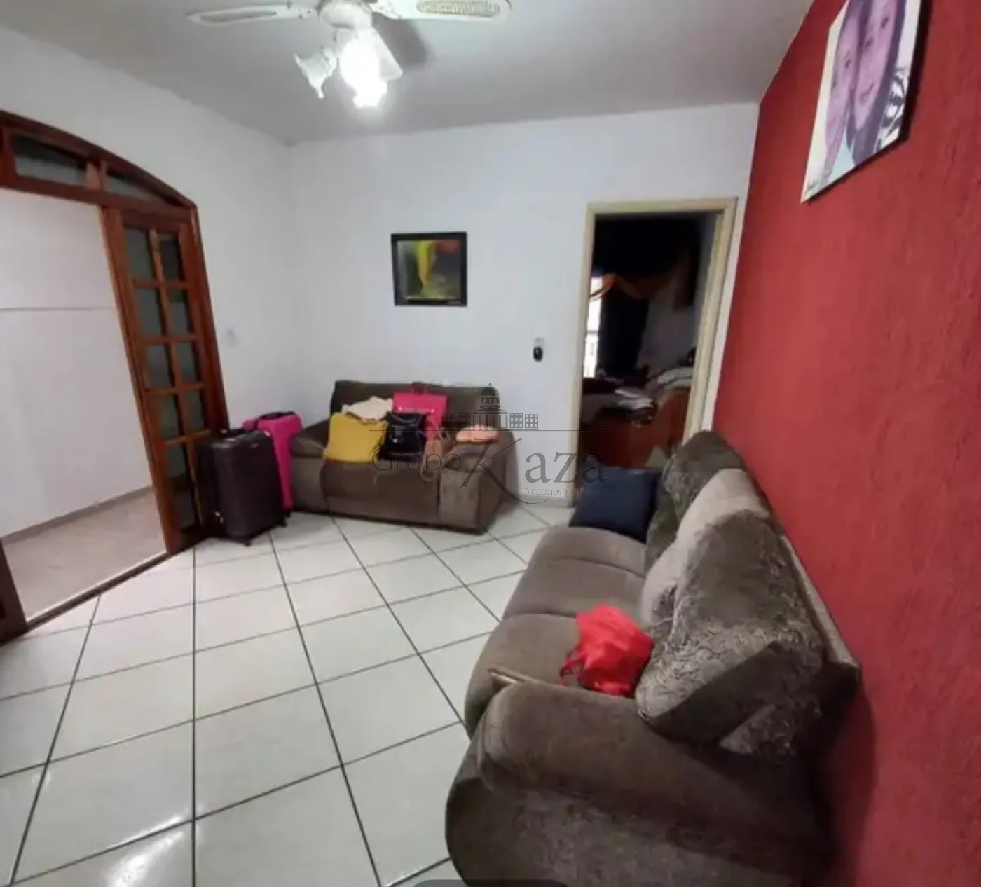 Foto 1 de Casa Padrão em Jardim Motorama, São José dos Campos - imagem 1