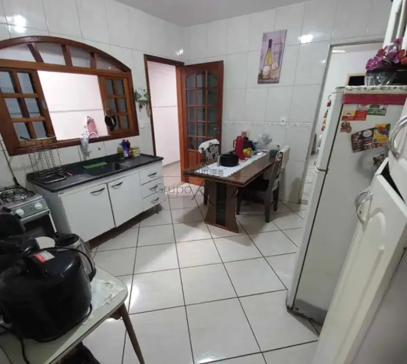Foto 4 de Casa Padrão em Jardim Motorama, São José dos Campos - imagem 4