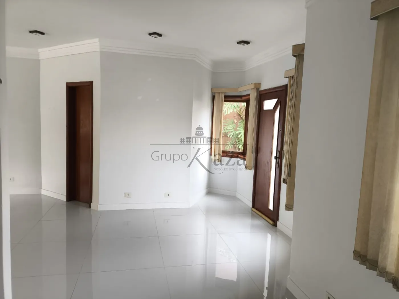 Foto 9 de Casa Sobrado em São João, Jacareí - imagem 9