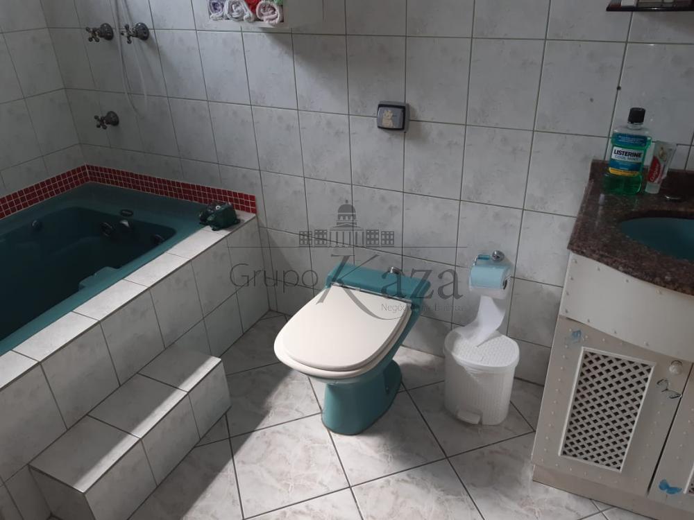 Foto 4 de Casa Térrea em Conjunto Residencial Trinta e Um de Março, São José dos Campos - imagem 4