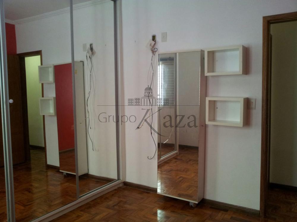 Foto 7 de Casa Padrão em Jardim Ismênia, São José dos Campos - imagem 7