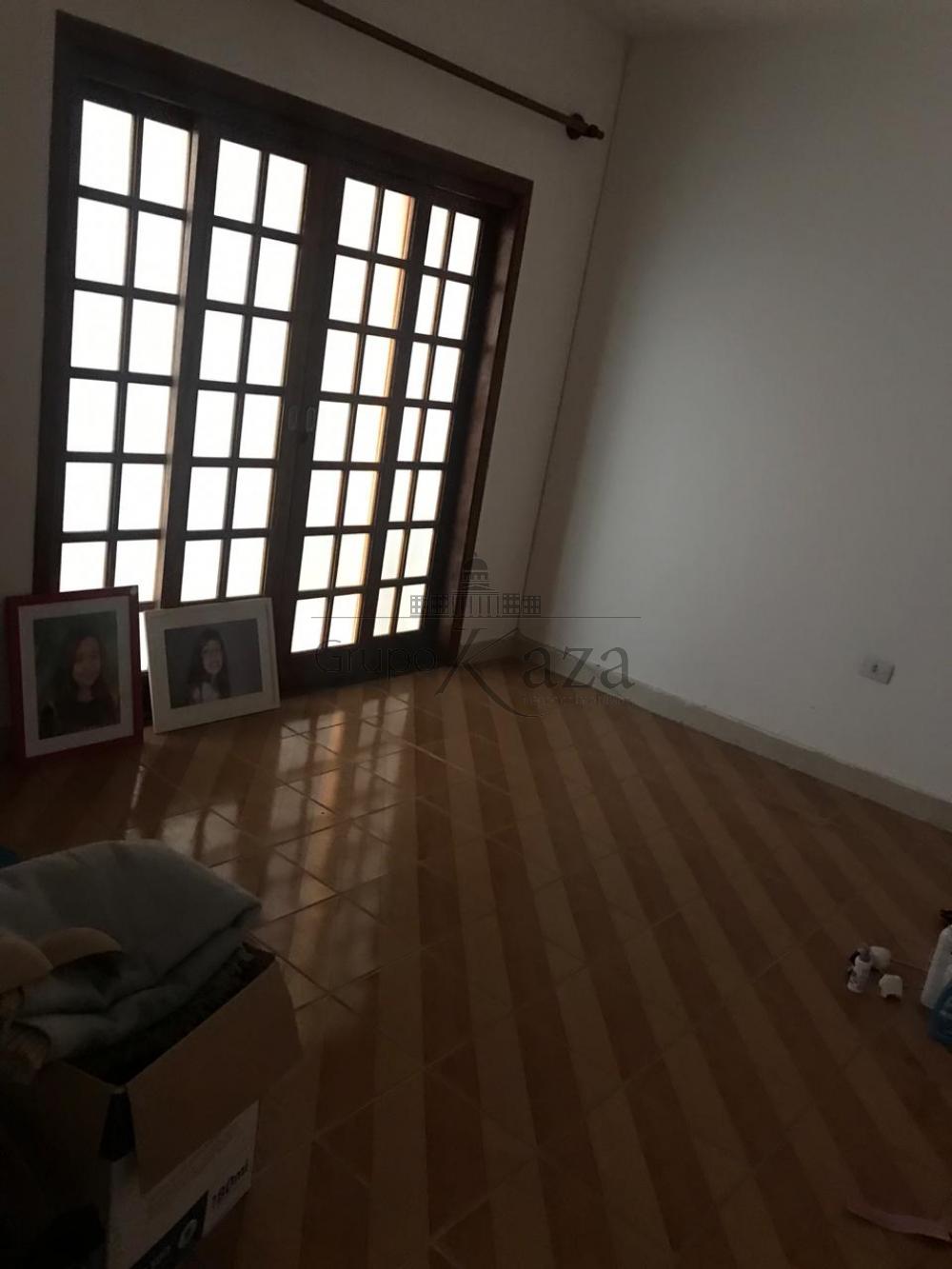 Foto 3 de Casa Sobrado em Jardim Altos de Santana, São José dos Campos - imagem 3