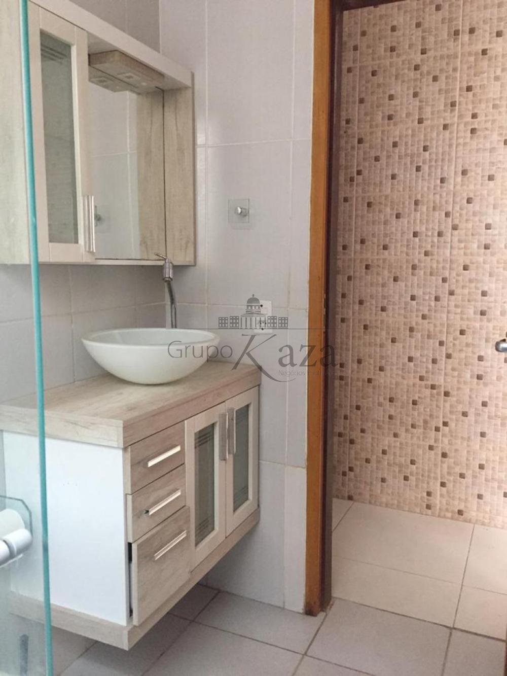 Foto 7 de Casa Sobrado em Jardim Altos de Santana, São José dos Campos - imagem 7
