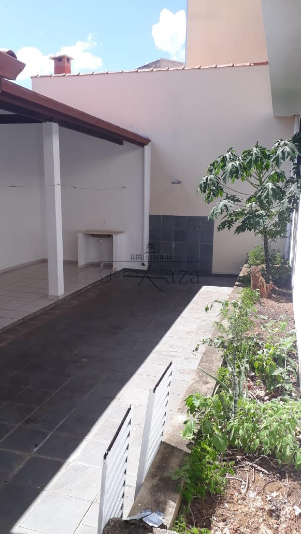 Foto 4 de Casa Padrão em Jardim Alvorada, São José dos Campos - imagem 4